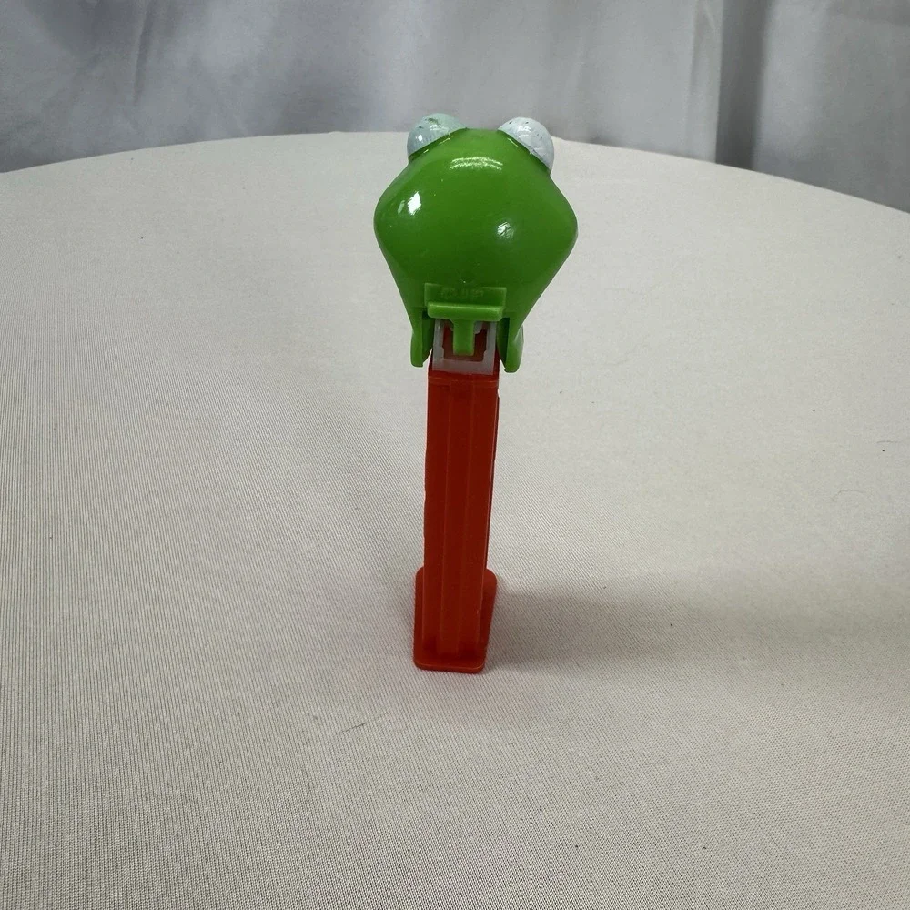 Kermit the Frog PEZ Dispenser Red Stem Made in Hungary Muppets Collectible